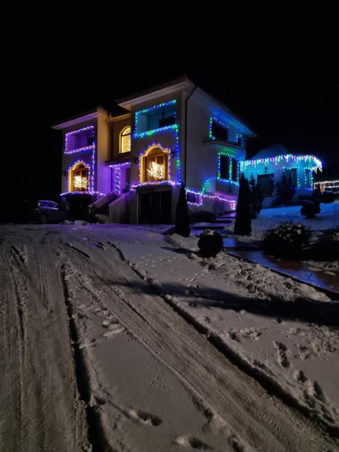 Vila Daria 3 Rucăr Esterno foto